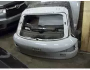 Кришка багажнику (Білий-перламутир) AUDI Q3